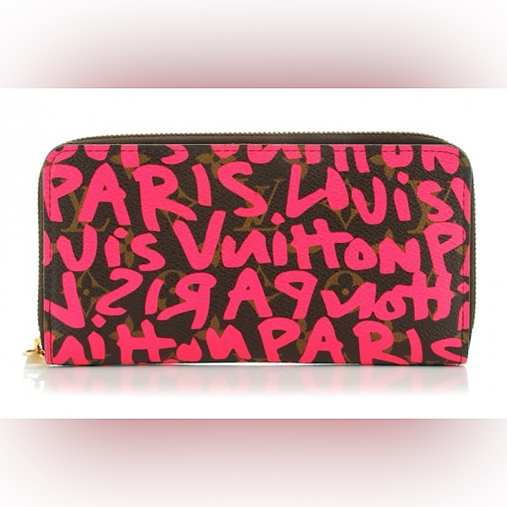 LIMITED EDITION Graffiti Louis​ ​Vuitton​ Zippy By Stephen​ ​Sprouse Fuschia